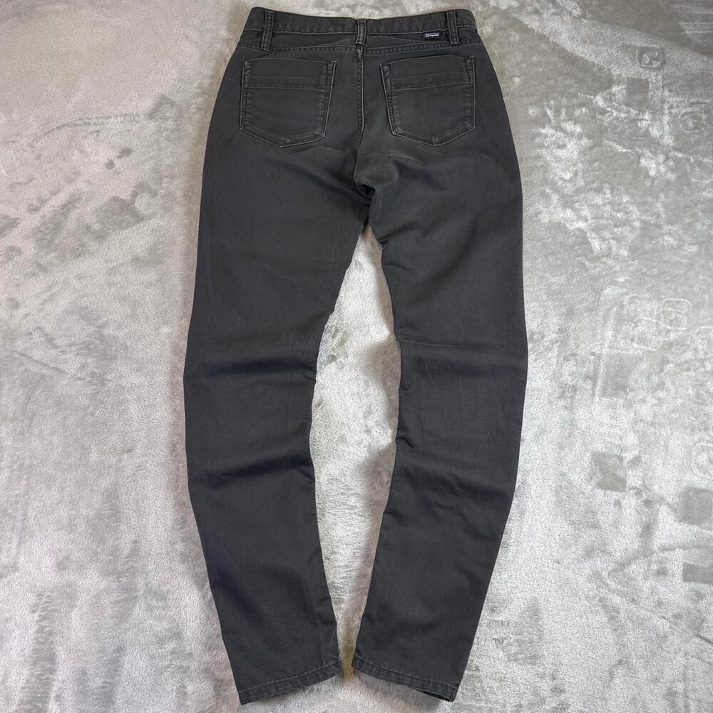 Patagonia Women's Slim Fit Low Rise Skinny Denim Jeans Size 2